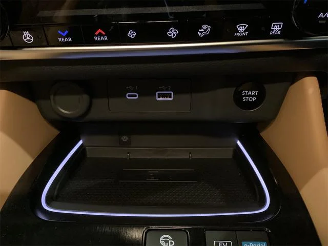 NISSAN X-TRAIL G E-4ORCE