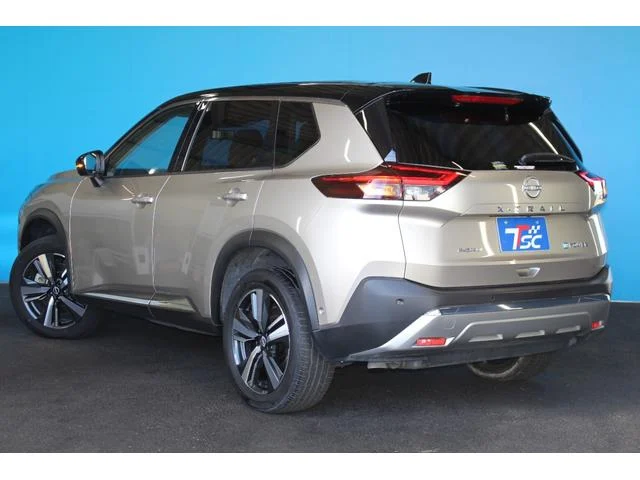 NISSAN X-TRAIL G E-4ORCE