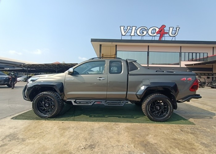 TOYOTA SMART CAB HILUX 2.7