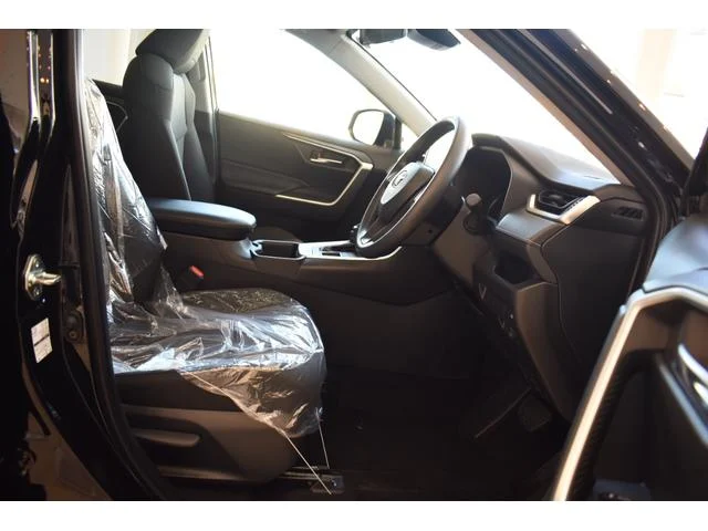 TOYOTA RAV4 X