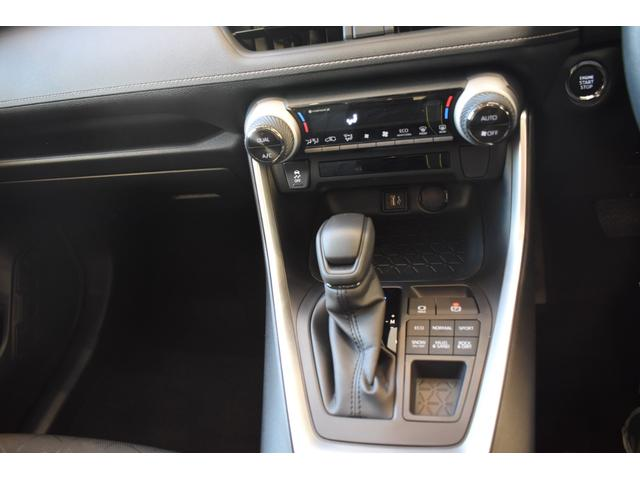TOYOTA RAV4 X