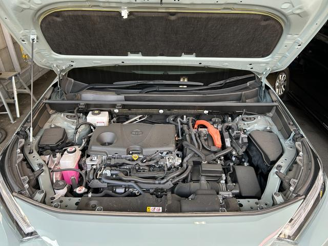 TOYOTA RAV4 HYBRID ADVENTURE