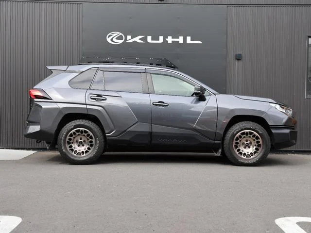 TOYOTA RAV4 ADVENTURE