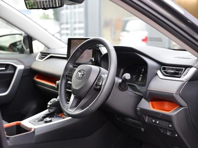 TOYOTA RAV4 ADVENTURE