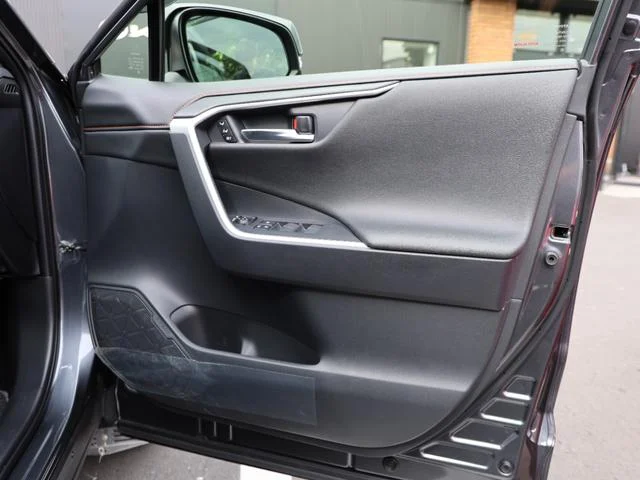 TOYOTA RAV4 ADVENTURE