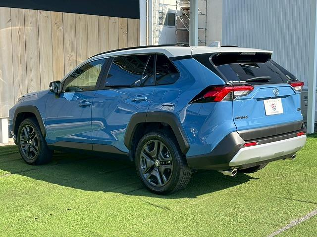 TOYOTA RAV4 ADVENTURE