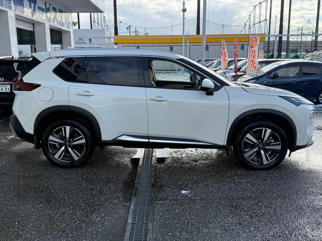 NISSAN X-TRAIL G E-4ORCE