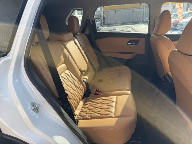 NISSAN X-TRAIL G E-4ORCE