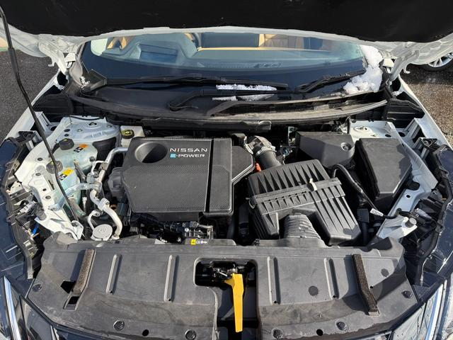 NISSAN X-TRAIL G E-4ORCE