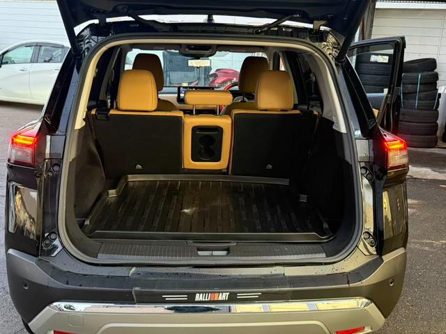 NISSAN X-TRAIL G E-4ORCE