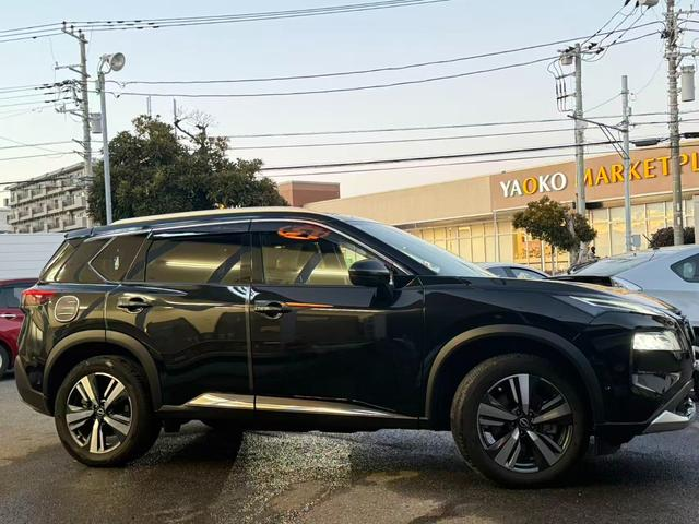 NISSAN X-TRAIL G E-4ORCE