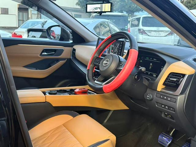 NISSAN X-TRAIL G E-4ORCE