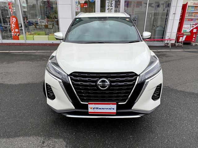 NISSAN KICKS X FOUR