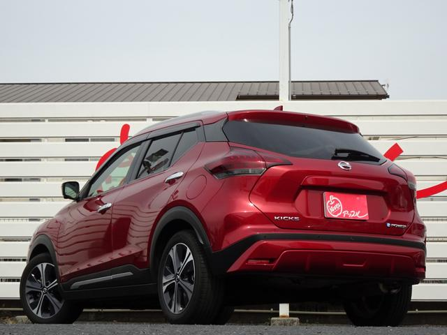 NISSAN KICKS X