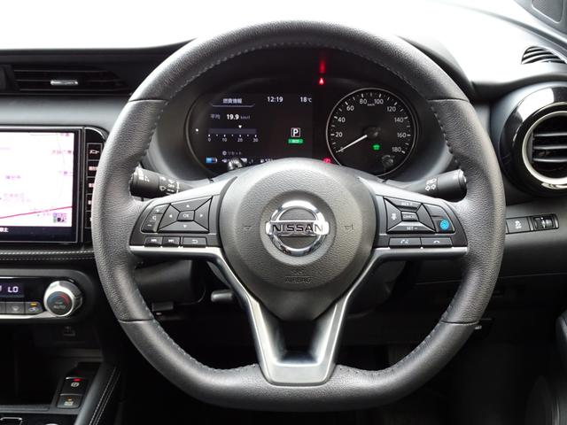 NISSAN KICKS X