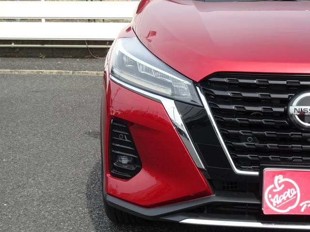 NISSAN KICKS X