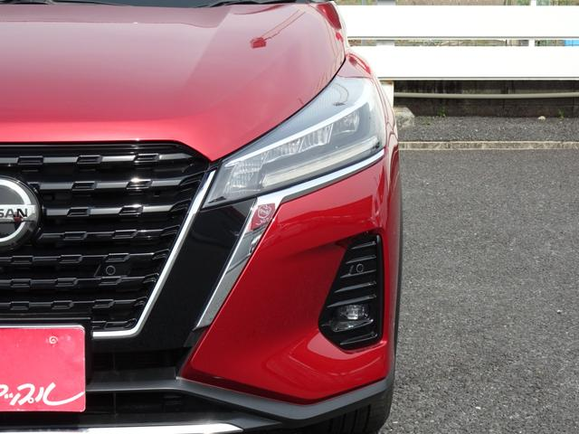 NISSAN KICKS X