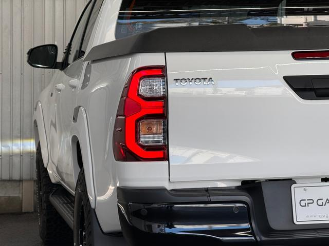TOYOTA HILUX Z GR SPORT 2022