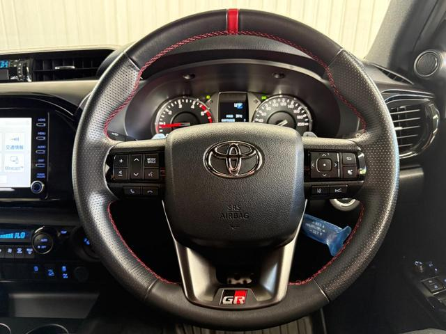 TOYOTA HILUX Z GR SPORT 2022