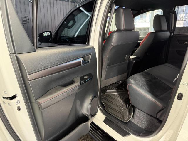 TOYOTA HILUX Z GR SPORT 2022