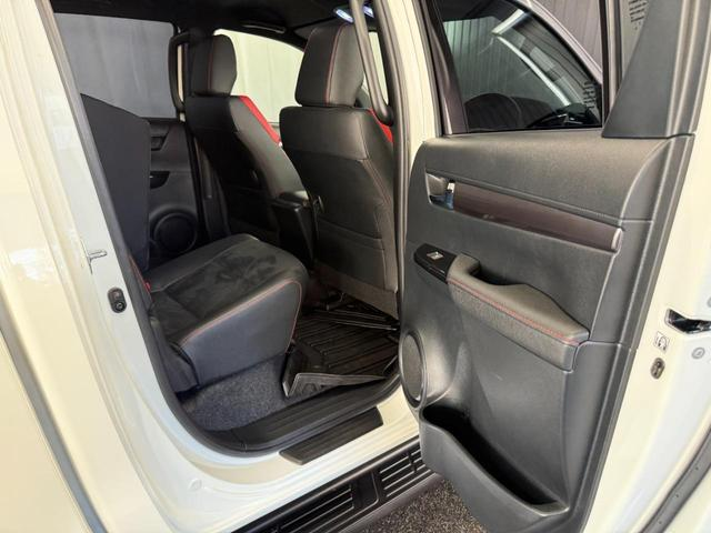 TOYOTA HILUX Z GR SPORT 2022