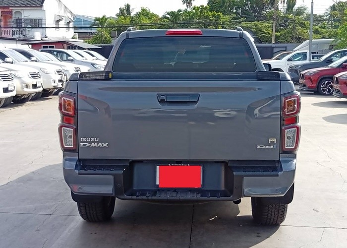 ISUZU D-MAX DOUBLE CAB 3.0 4WD AT Gray