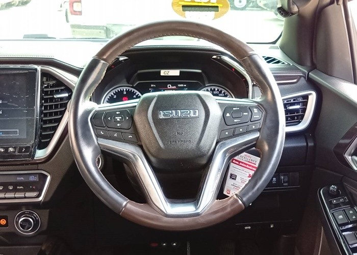 ISUZU D-MAX DOUBLE CAB 3.0 4WD AT Gray