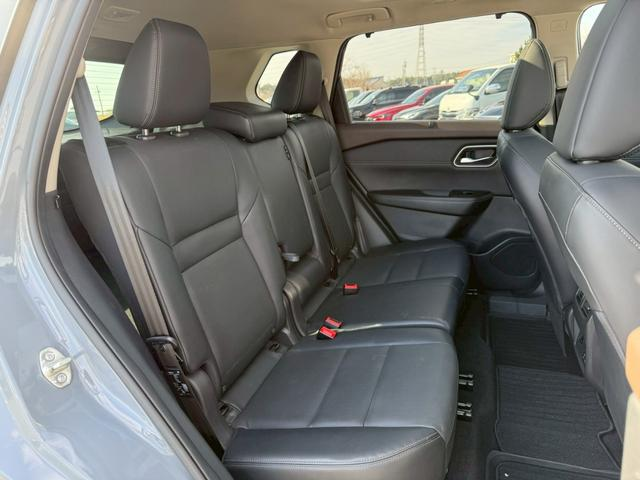 NISSAN X-TRAIL G E-4ORCE 23