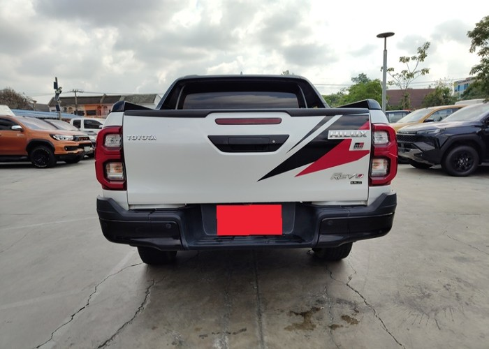 TOYOTA HILUX DOUBLE CAB