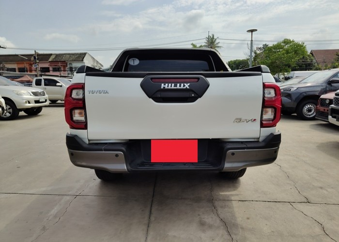 TOYOTA HILUX DOUBLE CAB
