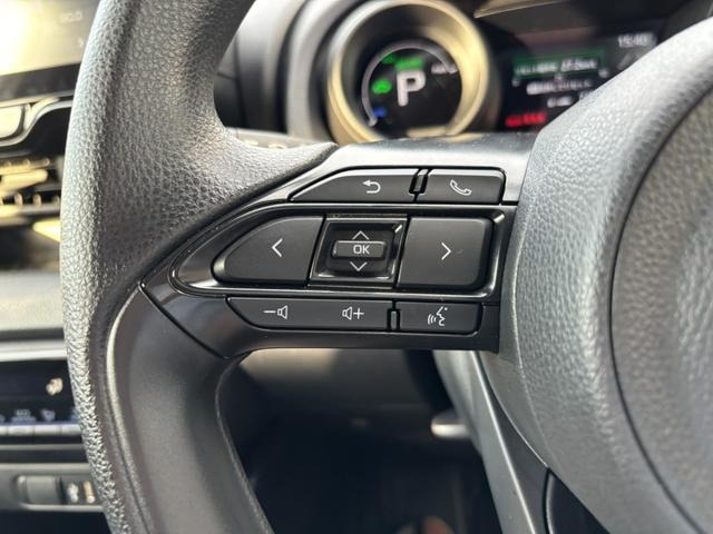 TOYOTA YARIS HYBRID G
