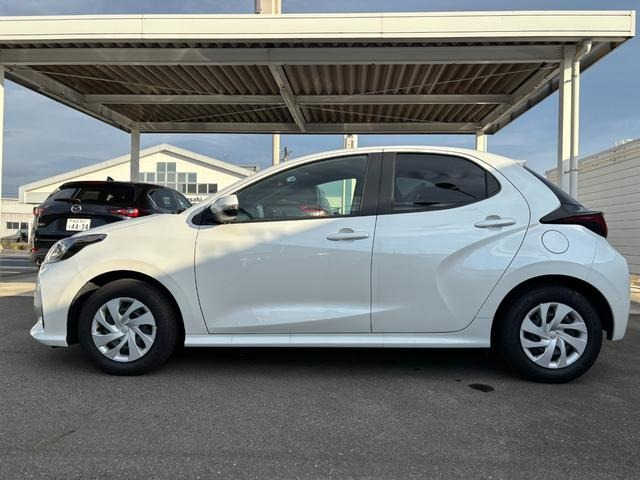 TOYOTA YARIS HYBRID G