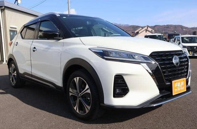 NISSAN KICKS HYBRID