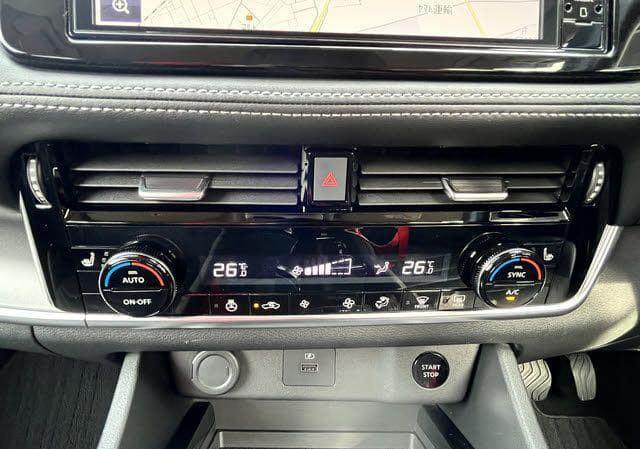 NISSAN X-TRAIL HYBRID X-E-4ORCE