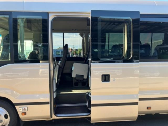 TOYOTA COASTER