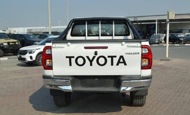 TOYOTA HILUX DOUBLE CABIN
