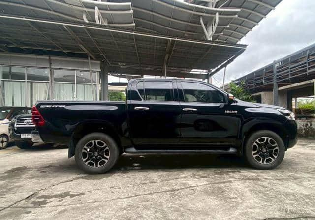 TOYOTA HILUX 2.4 E REVO DOUBLE CAB