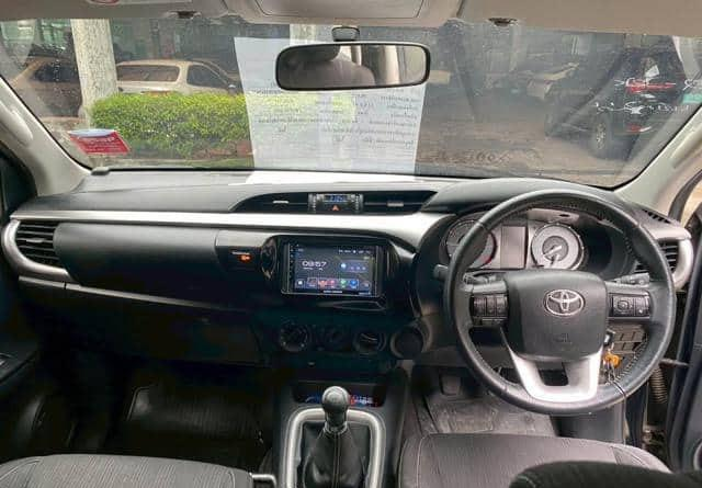 TOYOTA HILUX 2.4 E REVO DOUBLE CAB