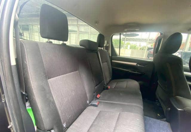 TOYOTA HILUX 2.4 E REVO DOUBLE CAB