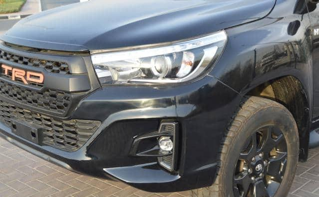 TOYOTA HILUX DOUBLE CABIN