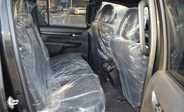 TOYOTA HILUX DOUBLE CABIN