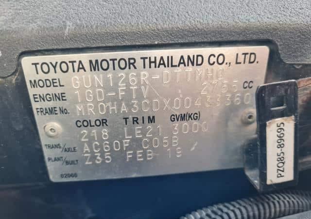 TOYOTA HILUX DOUBLE CABIN