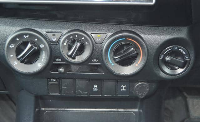 TOYOTA HILUX DOUBLE CABIN