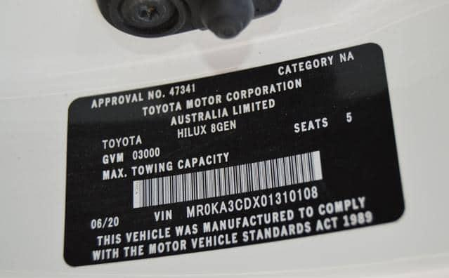 TOYOTA HILUX DOUBLE CABIN