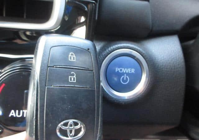 2023 TOYOTA AQUA