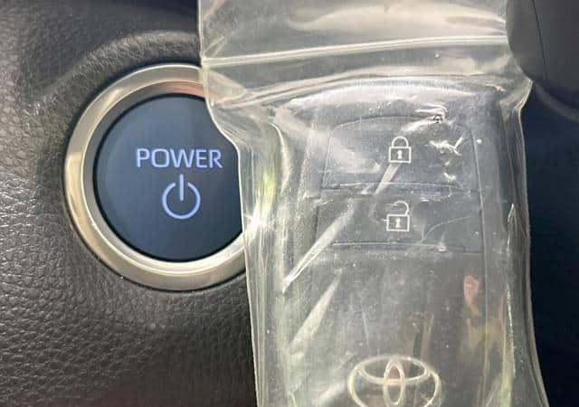 2023 TOYOTA YARIS CROSS G