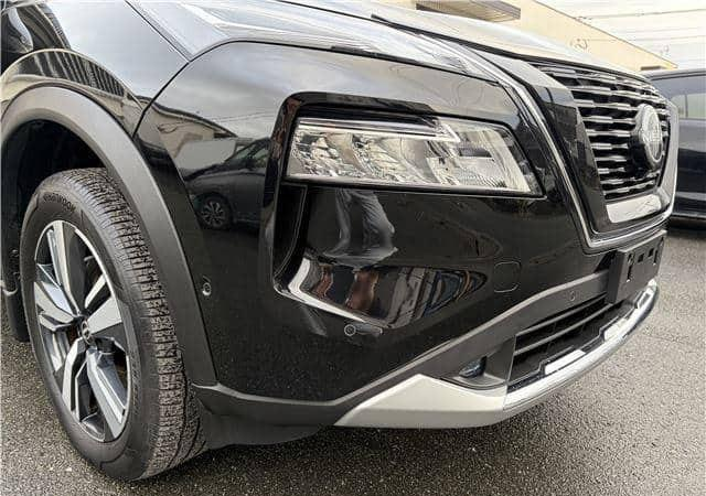 2023 NISSAN X-TRAIL 4WD