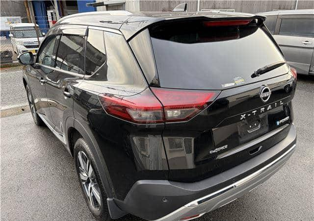 2023 NISSAN X-TRAIL 4WD