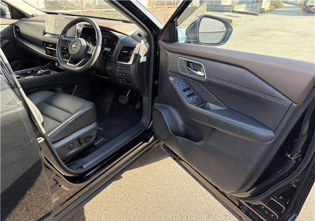 2023 NISSAN X-TRAIL 4WD