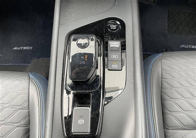 2022 NISSAN NOTE